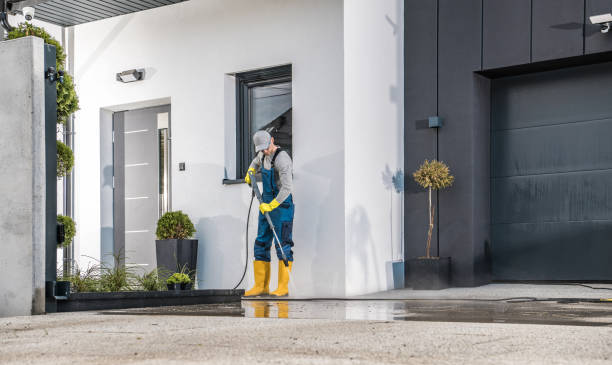 Best Pool Deck Cleaning  in Dunnellon, FL